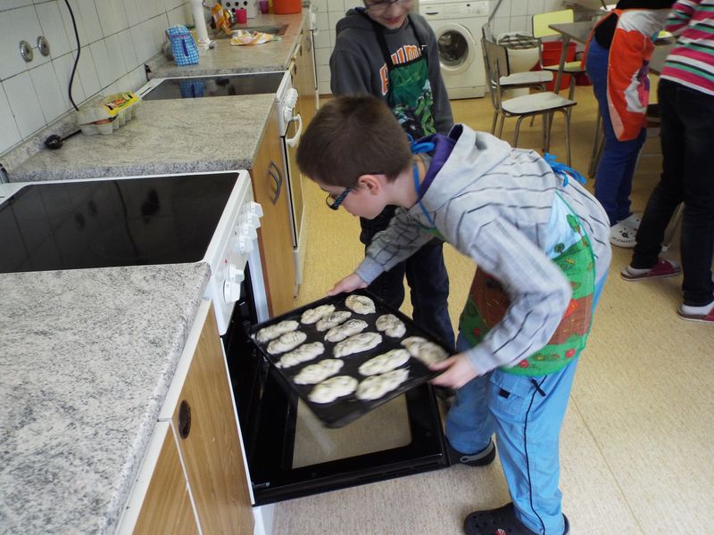 Pečení houstiček 9